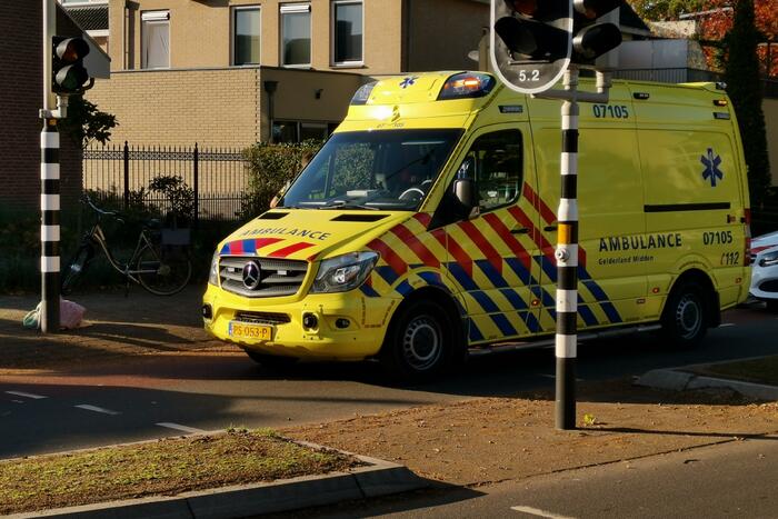 Fietser gewond door aanrijding met auto