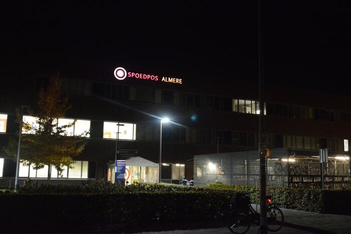 Slachtoffer steekincident loopt ziekenhuis binnen