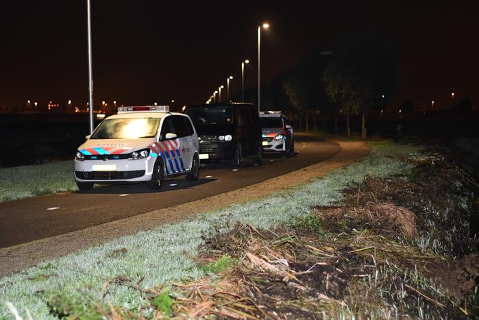 Grote zoekactie na aangetroffen kledingstukken