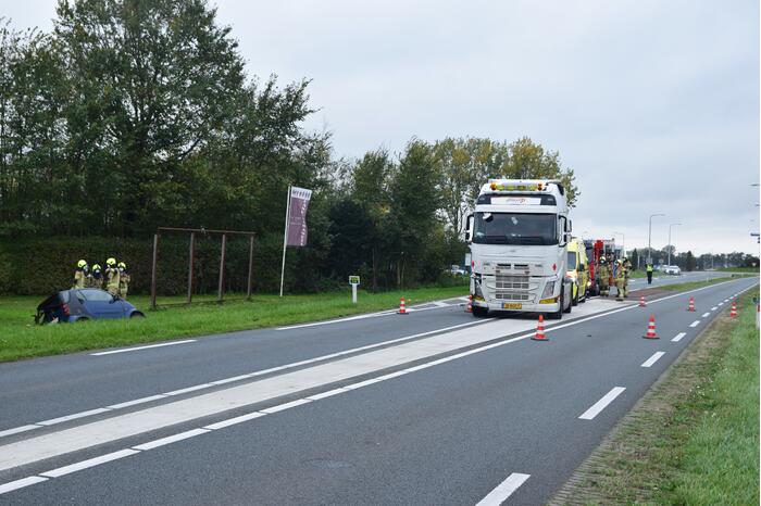 Gewonde bij aanrijding tussen personenauto en vrachtwagen