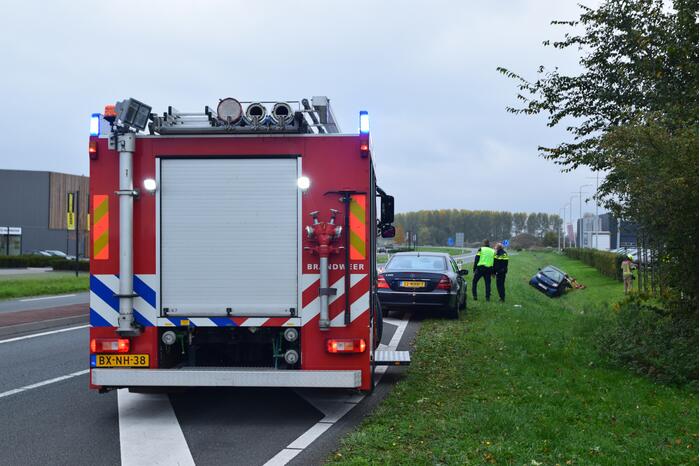 Gewonde bij aanrijding tussen personenauto en vrachtwagen