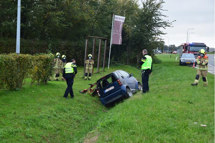 Gewonde bij aanrijding tussen personenauto en vrachtwagen