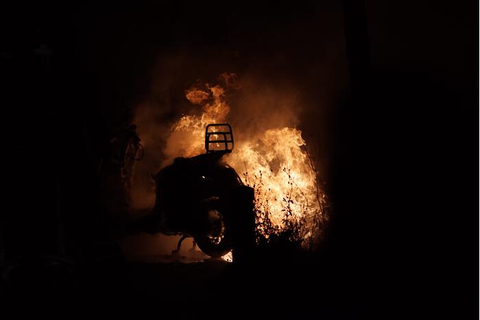 Scooter volledig uitgebrand