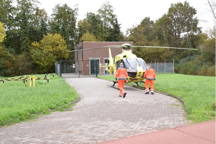 Traumahelikopter landt voor eenzijdig ongeval met motorrijder