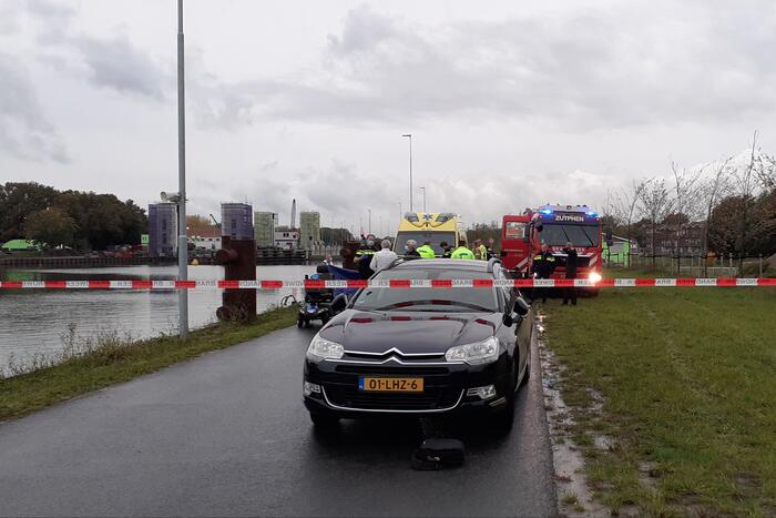 Man overleden na te water raken in Twentekanaal