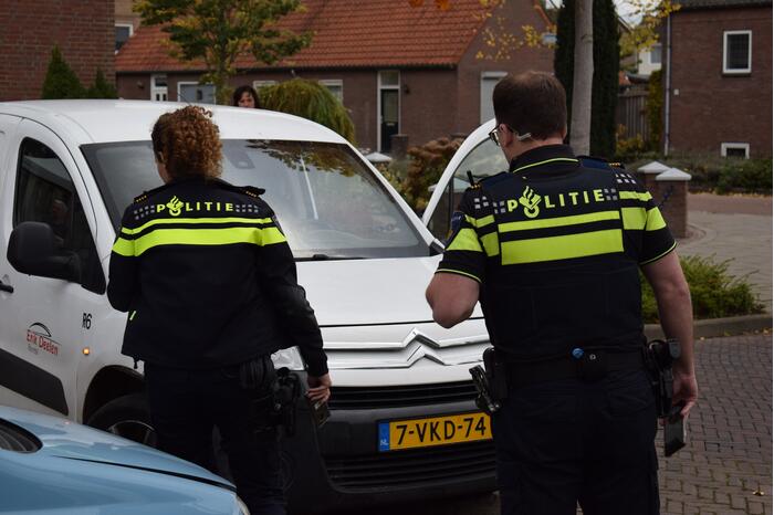 Drie voertuigen betrokken bij aanrijding op kruising