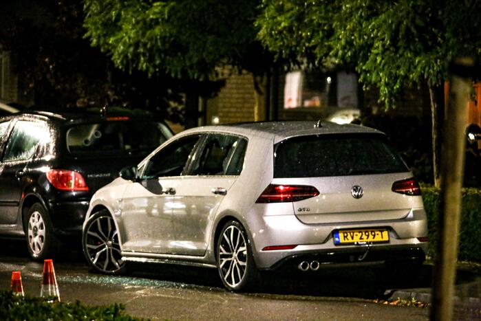 Auto beschoten, geen gewonden