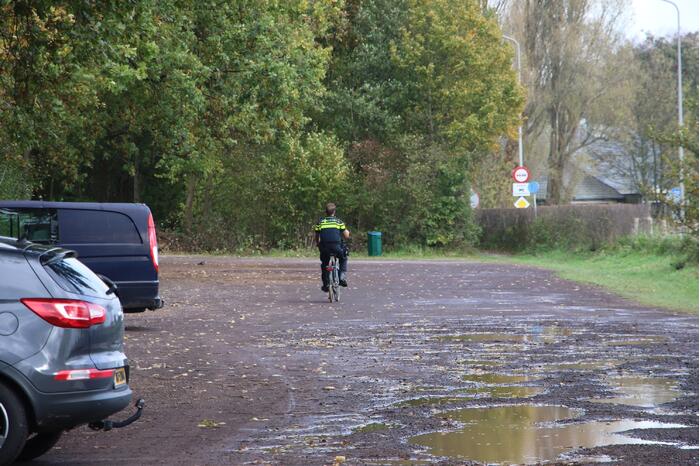 Voorbijgangers maken zich zorgen om zwemster en bellen 112
