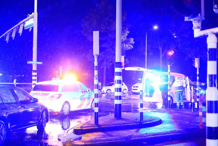 Twee gewonden bij aanrijding tussen motor en fiets