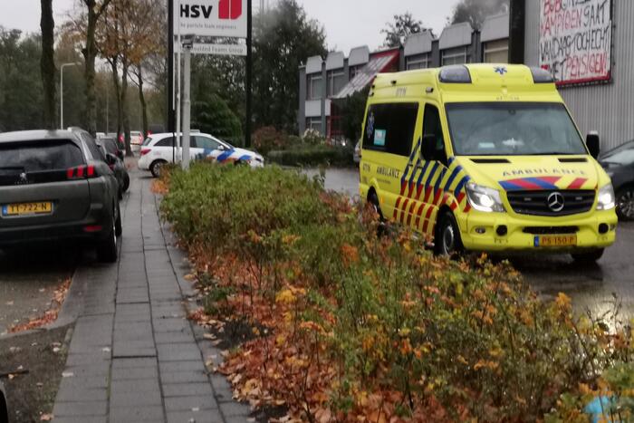 Schade na aanrijding tussen twee auto's