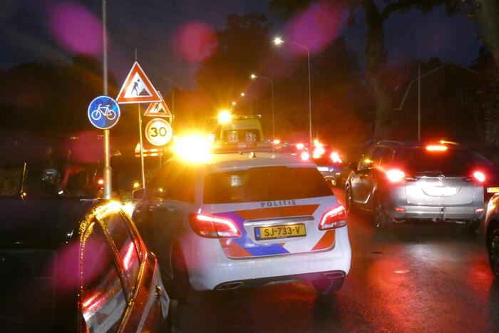 Gewonde bij aanrijding tussen scooter en fiets