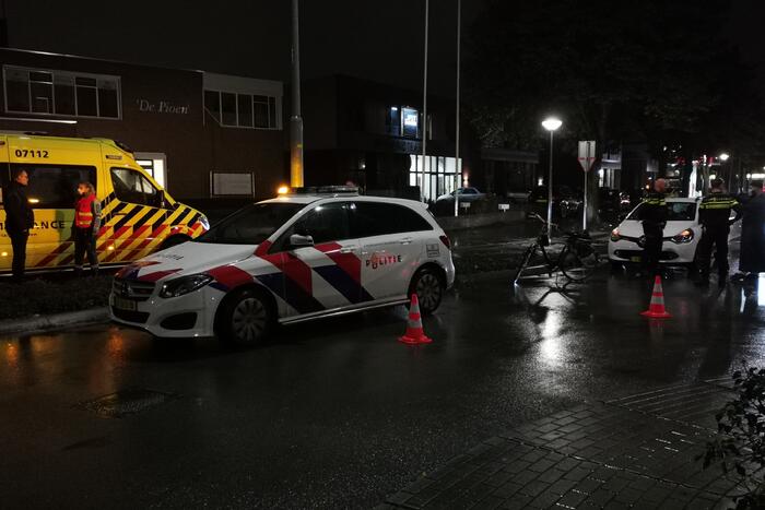 Fietser gewond na aanrijding met auto