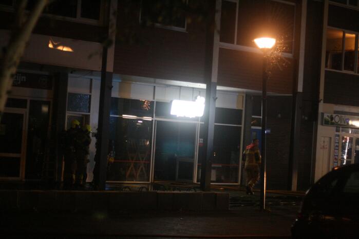 Grote brand in winkelpand