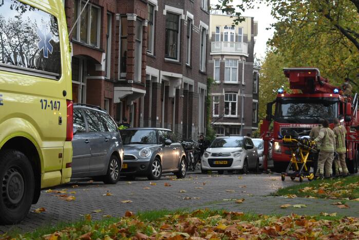 Bekende Nederlander Fred van Leer gewond uit woning gehaald