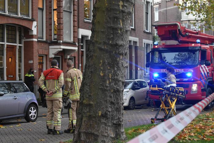 Bekende Nederlander Fred van Leer gewond uit woning gehaald
