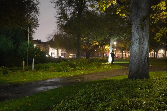 Vrouw gewond bij steekincident in woning