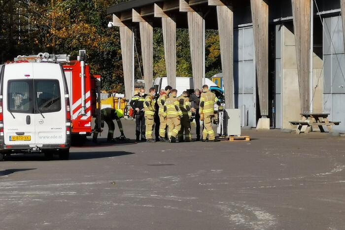 Brandweer knipt aangetroffen kluis open