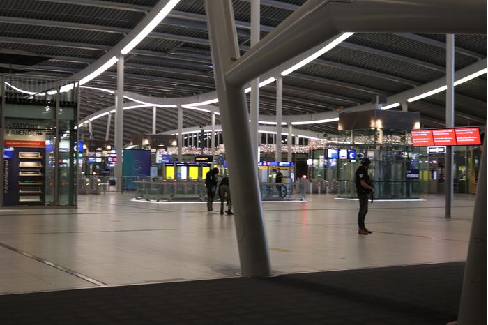 Centraal Station Utrecht ontruimd na bommelding