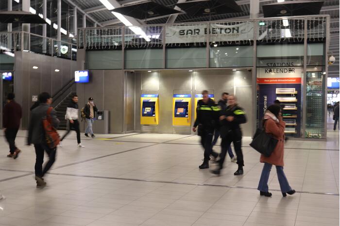 Centraal Station Utrecht ontruimd na bommelding