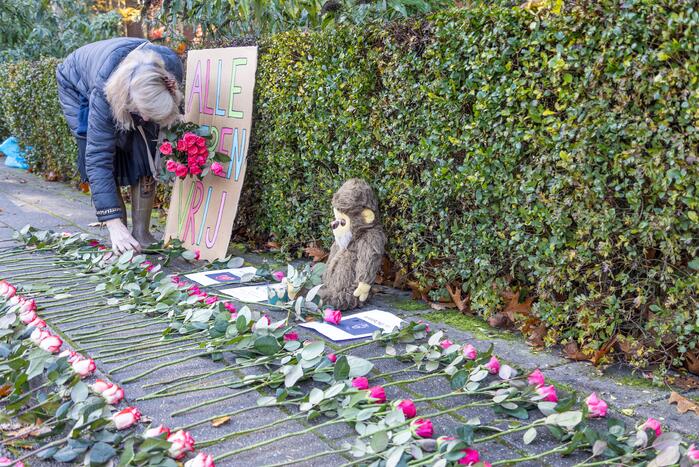Protestactie tegen doodgeschoten chimpansees DierenPark Amersfoort