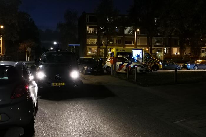 Man gewond na aanrijding met bestelbus