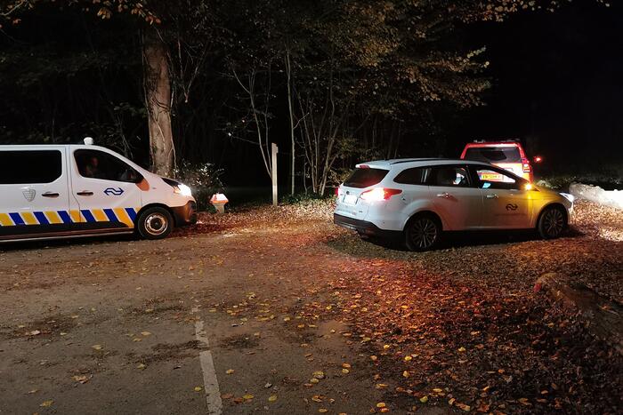 Persoon gewond na aanrijding op het spoor