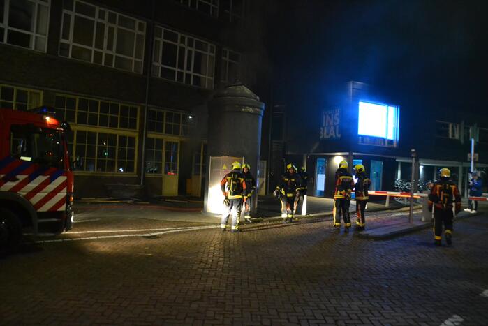 Felle brand in oud pand