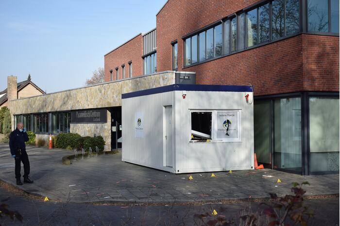 Corona-sneltestlocatie verwoest met zwaar vuurwerk