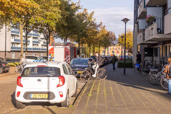 Omwonende zien veel rook uit woning