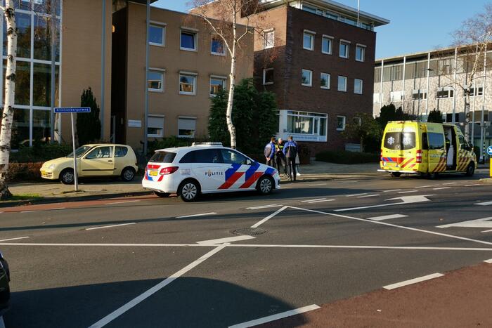 Botsing tussen scootmobiel en personenauto