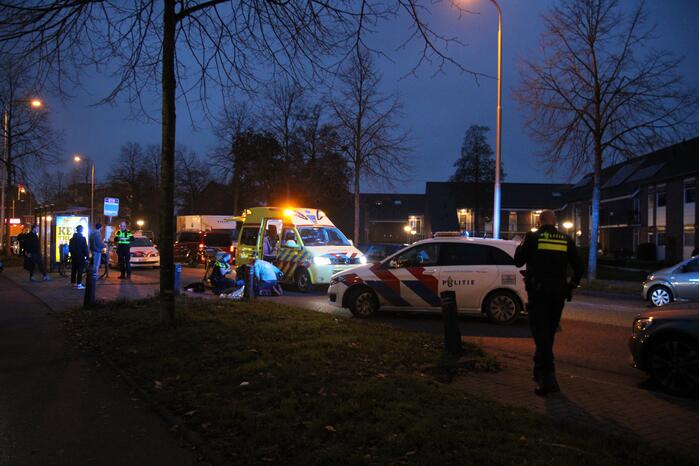 Automobilist rijdt door na aanrijding met fietser