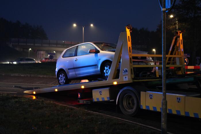 Schade na aanrijding tussen meerdere voertuigen