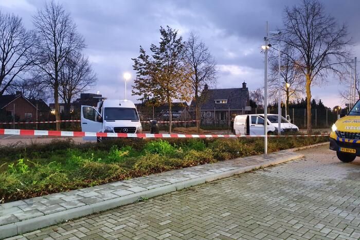 Politie lost waarschuwingsschot bij aanhoudingen