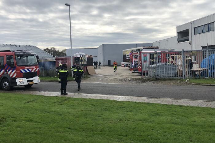 Brand in loods van Meubelhal