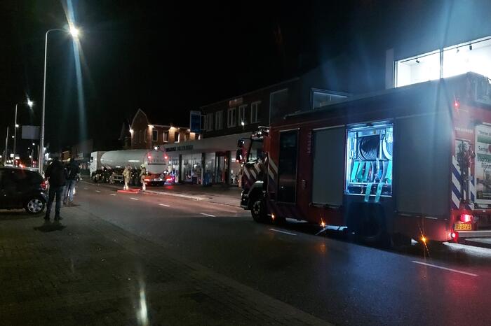 Tankwagen lekt grote hoeveelheid brandstof