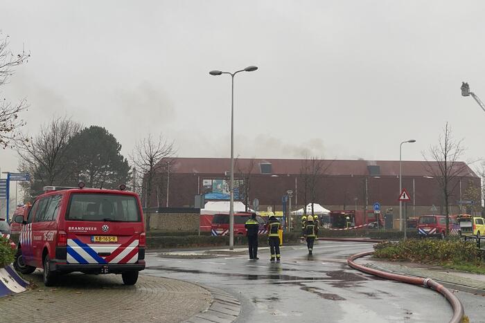Sporthal Optisport De Schelft verwoest door brand