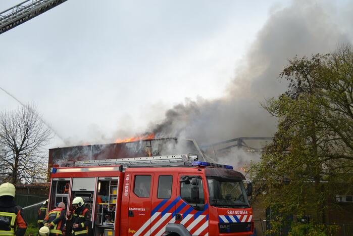 Sporthal Optisport De Schelft verwoest door brand