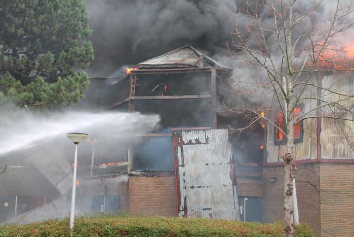Sporthal Optisport De Schelft verwoest door brand