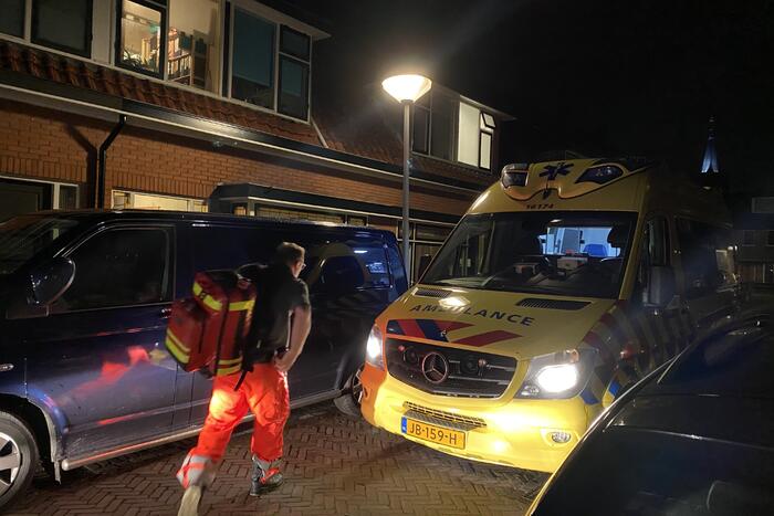 Traumahelikopter landt voor incident in woning
