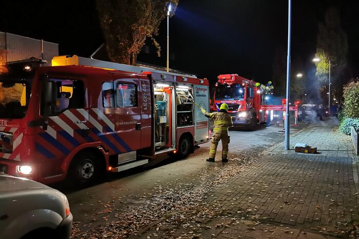 Brand in schoorsteen van woning