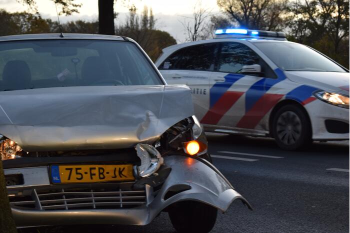 Veel schade bij kop-staart verkeersongeval