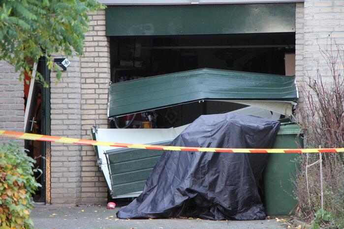 Enorme schade door ontplofte gasfles