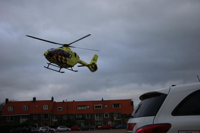 Traumahelikopter ingezet voor incident in woning