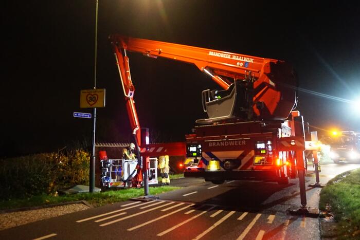 Brand in schoorsteen van woning