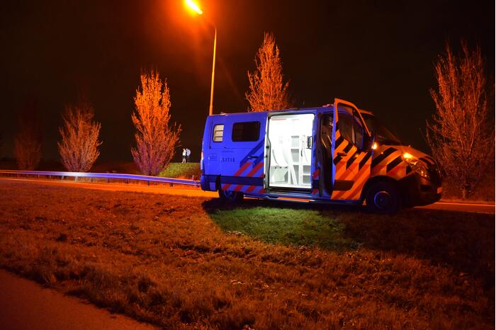 Verward persoon van de weg gehaald