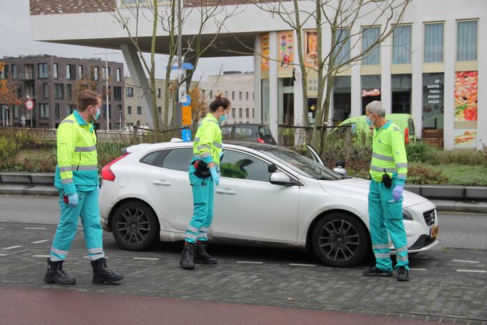 Lesauto in botsing met personenauto