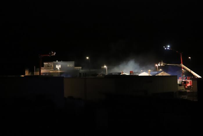 Grote brand verwoest kringloopwinkel