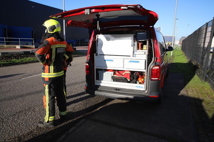 Brand in bedrijfsverzamelgebouw op Distripark Doelwijk