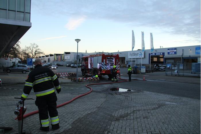 Brand bij Newasco Van Houten