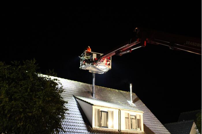 Brand ontstaan in schoorsteen van woning
